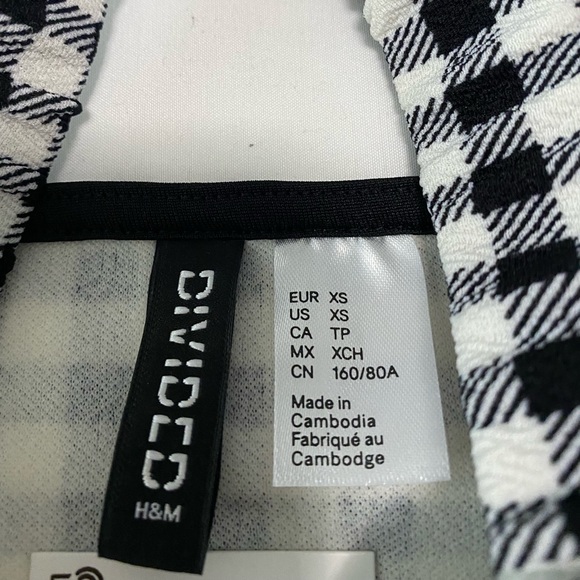 H & M slim dress - Picture 3 of 3